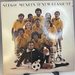 Sergio Mendes New Brasil 77 Vinyl LP Elektra 7E-1102 Latin Jazz Funk Soul 1977